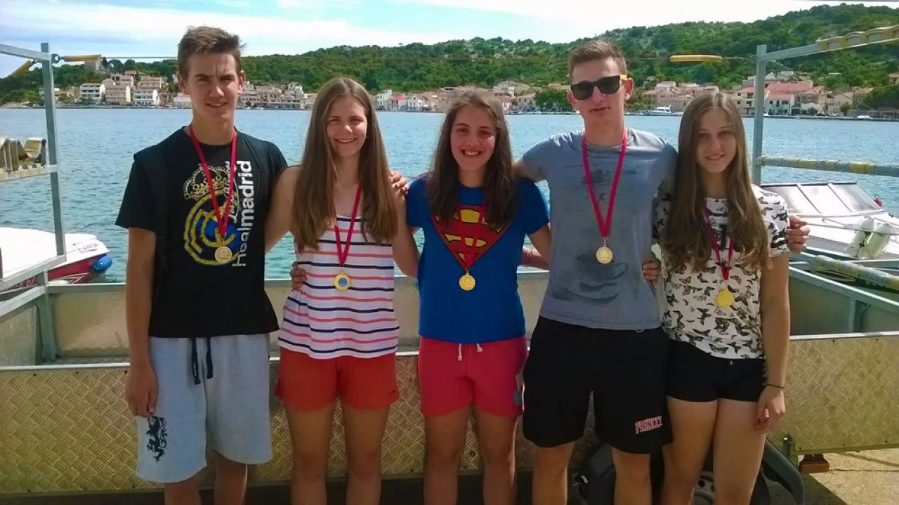 Odlični rezultati VK Dupin na posljednjoj regati Kupa Veslačkog saveza Dalmacije 