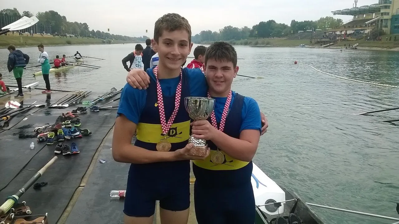 VK Dupin na Hrvatskom veslačkom prvenstvu u Zagrebu 
